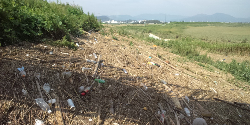 10月20日(<br />
日)は、ふるさと清掃ＩＮ保津川を実施します。