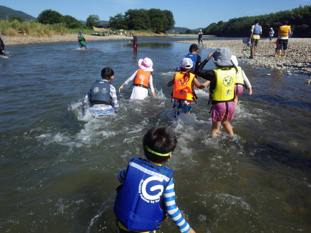 2018年保津川で鮎漁と川流れを楽しもうの様子